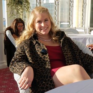 Meet your Posher, Sabrina